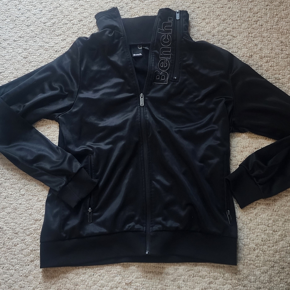 Bench coat